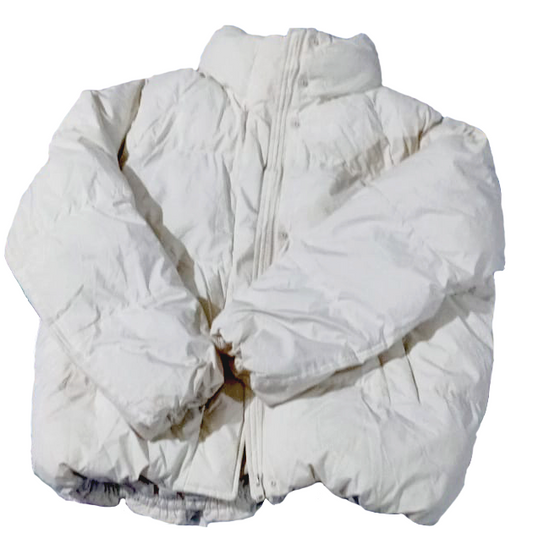 Casaca acolchada blanca tipo puffer – Talla M/